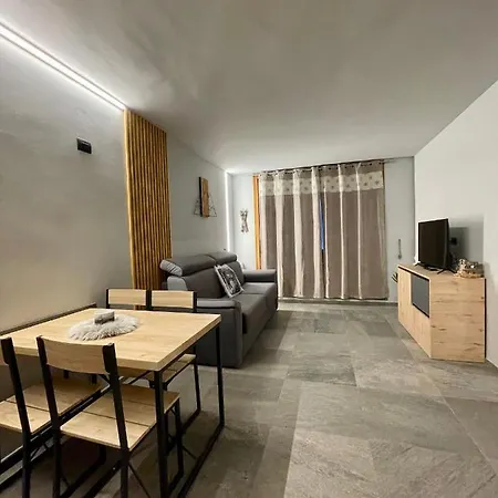 Maison Etoile - N 0042 Пила